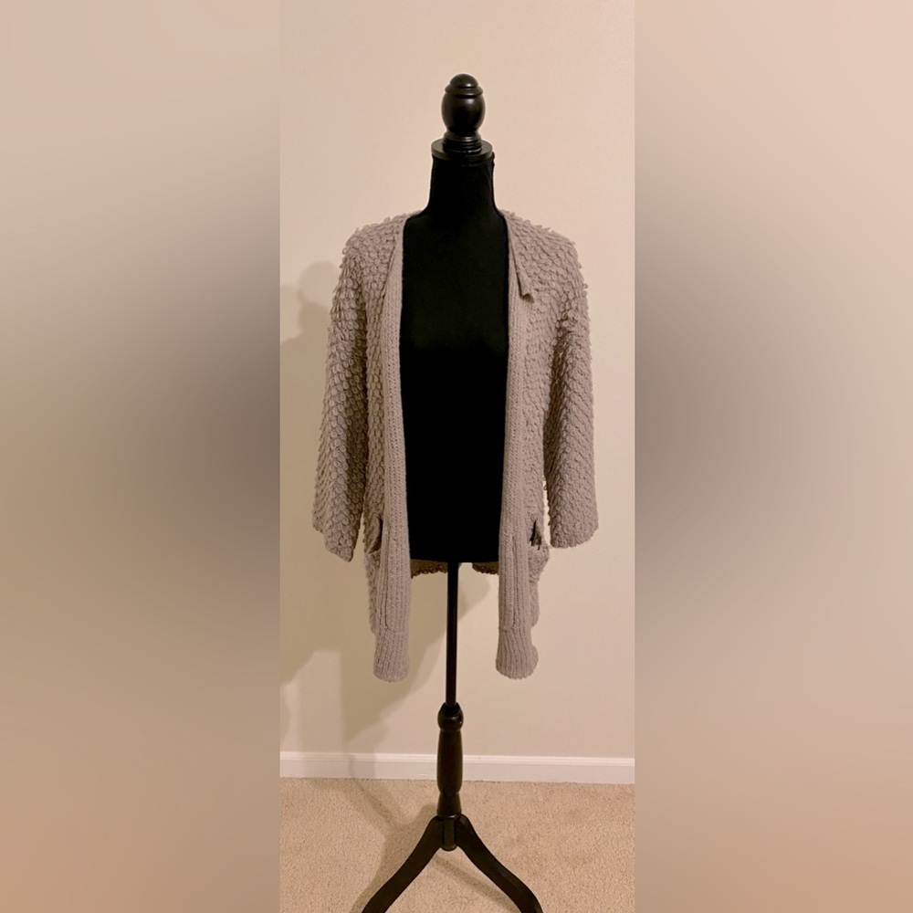 Grey wool sweater. Express. Size XS